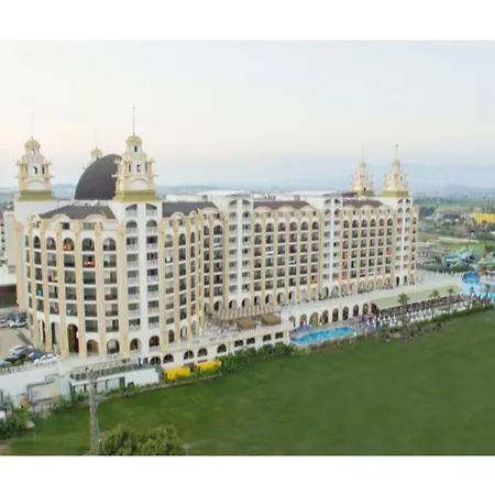 J'Adore Deluxe Hotel & Spa Hotel 5*