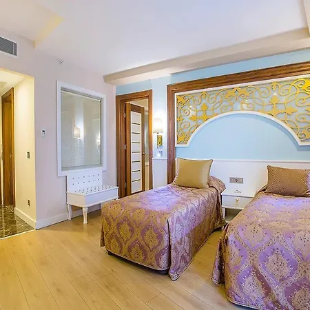 Hotel J'Adore Deluxe Hotel & Spa Titreyengol